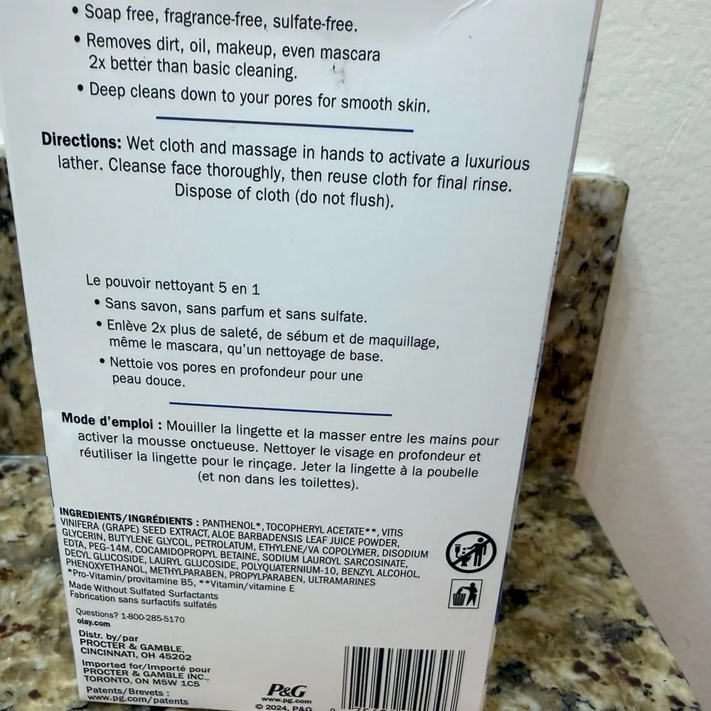 OLAY purifying cleansing